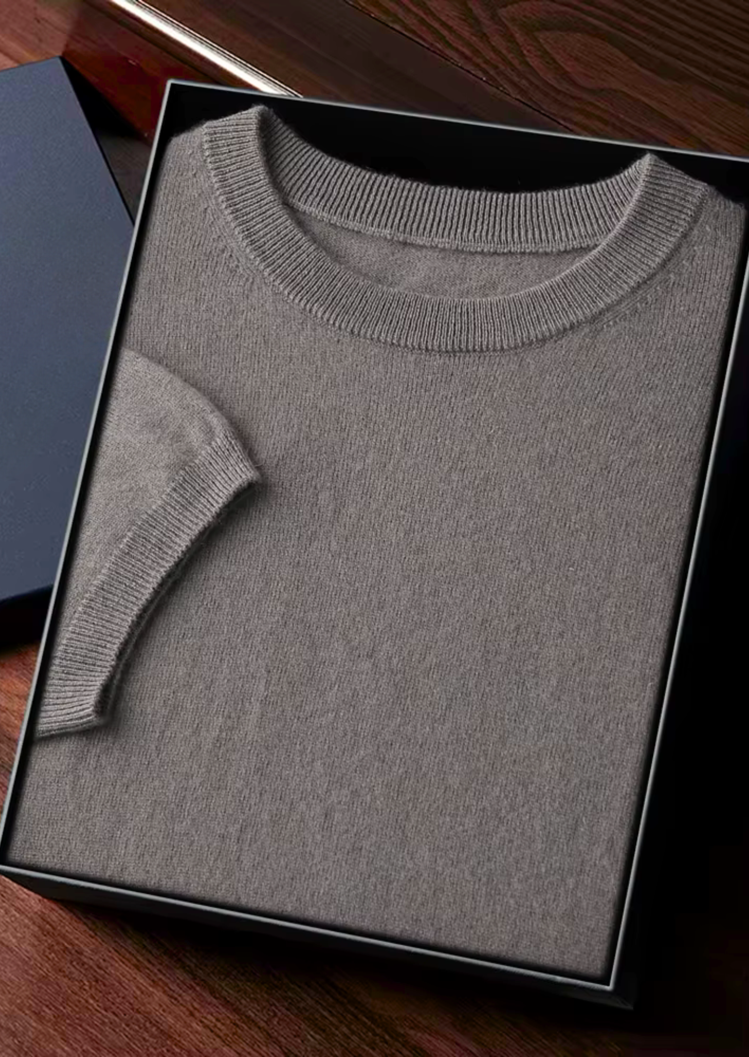 Cashmere Crewneck T-Shirt for Men and Women - Classic Style, Soft Fabric