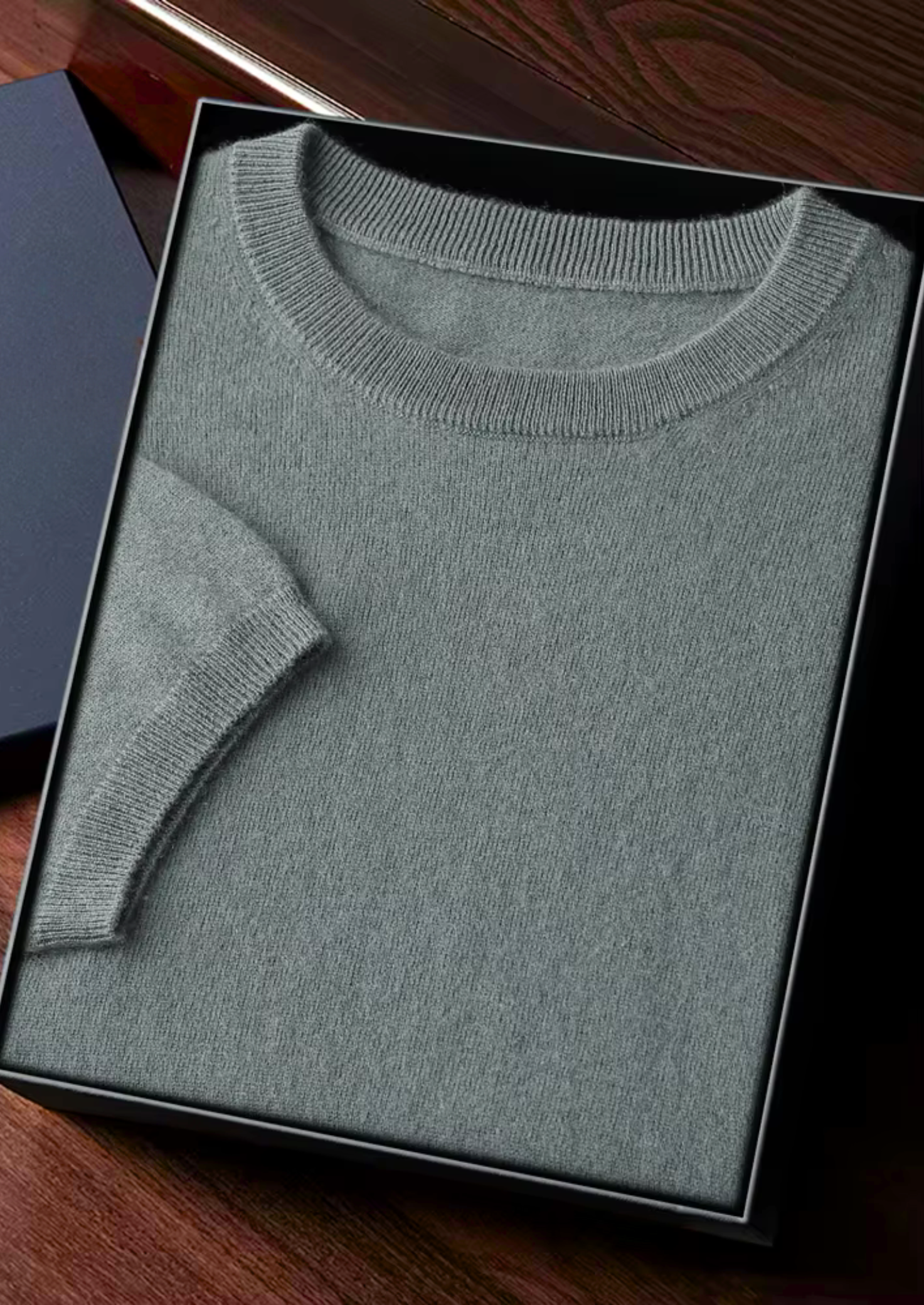 Cashmere Crewneck T-Shirt for Men and Women - Classic Style, Soft Fabric