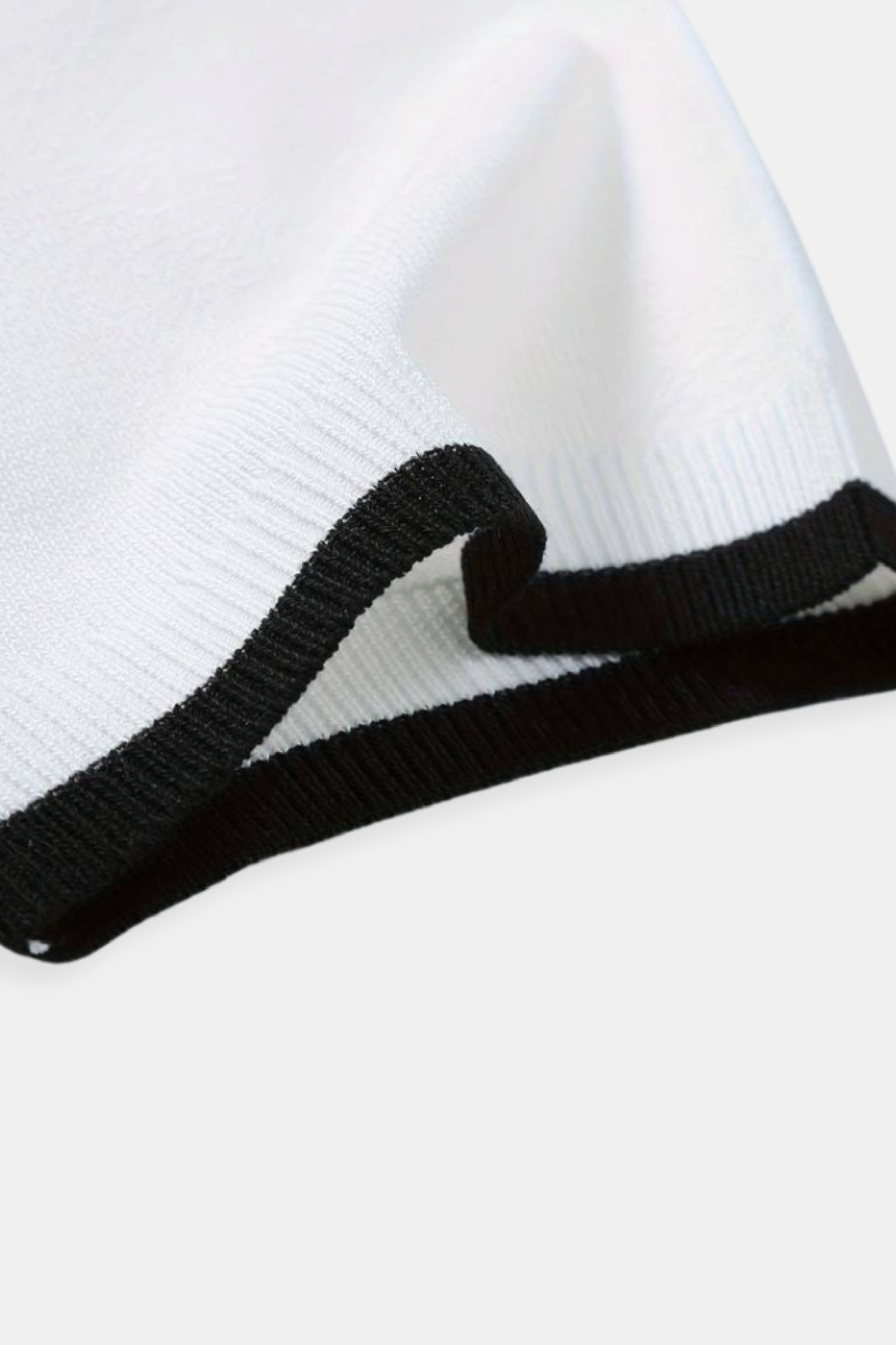 Knitted Quarter Zip Golf Polo Shirt - Comfortable Fabric - Men's Activewear