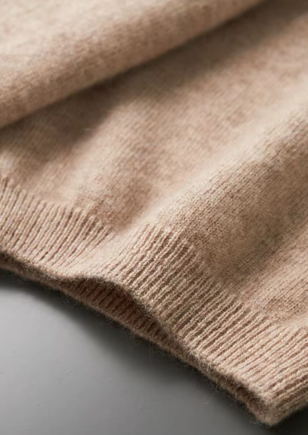 Cashmere Crewneck T-Shirt for Men and Women - Classic Style, Soft Fabric