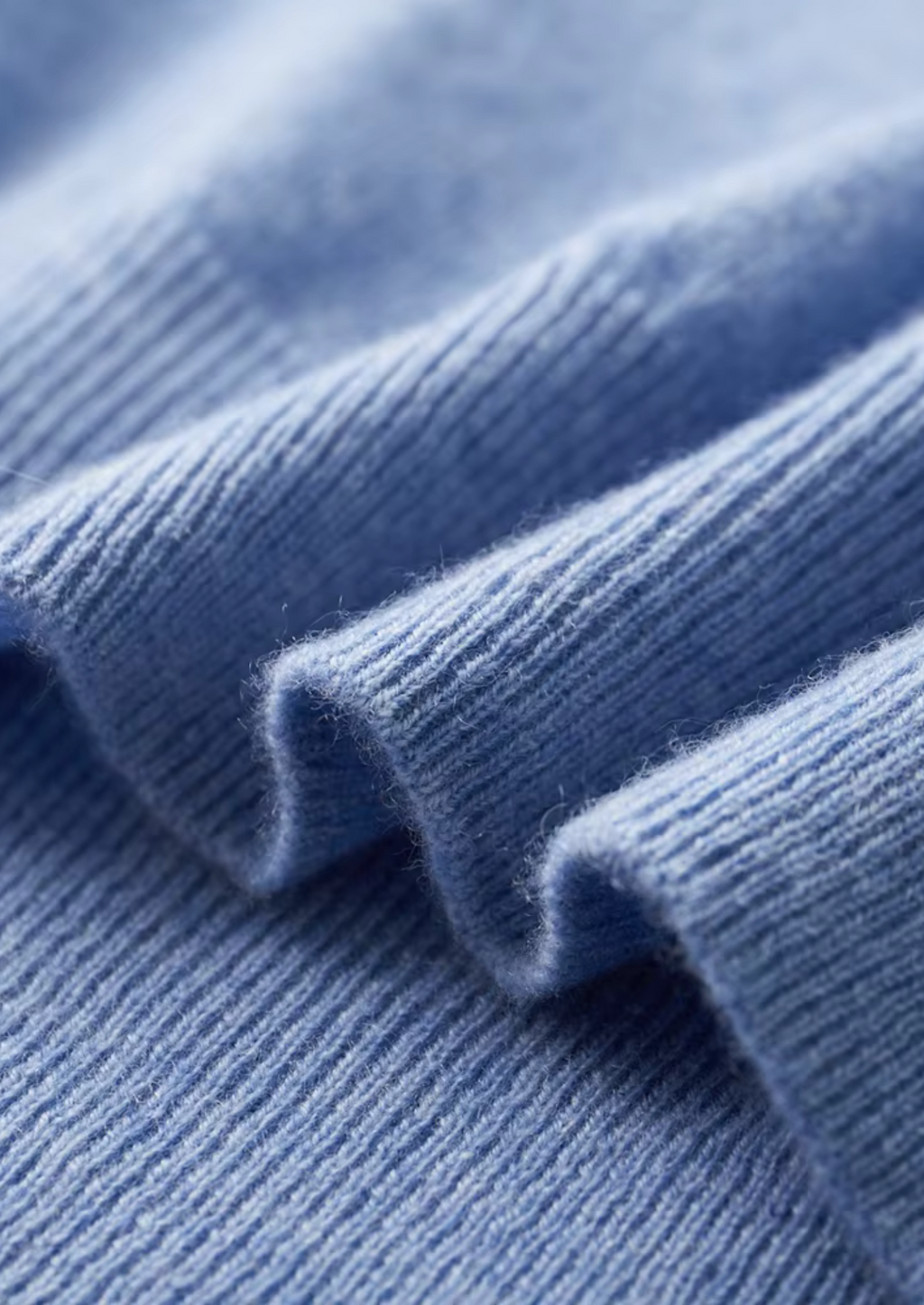 Cashmere Crewneck T-Shirt for Men and Women - Classic Style, Soft Fabric
