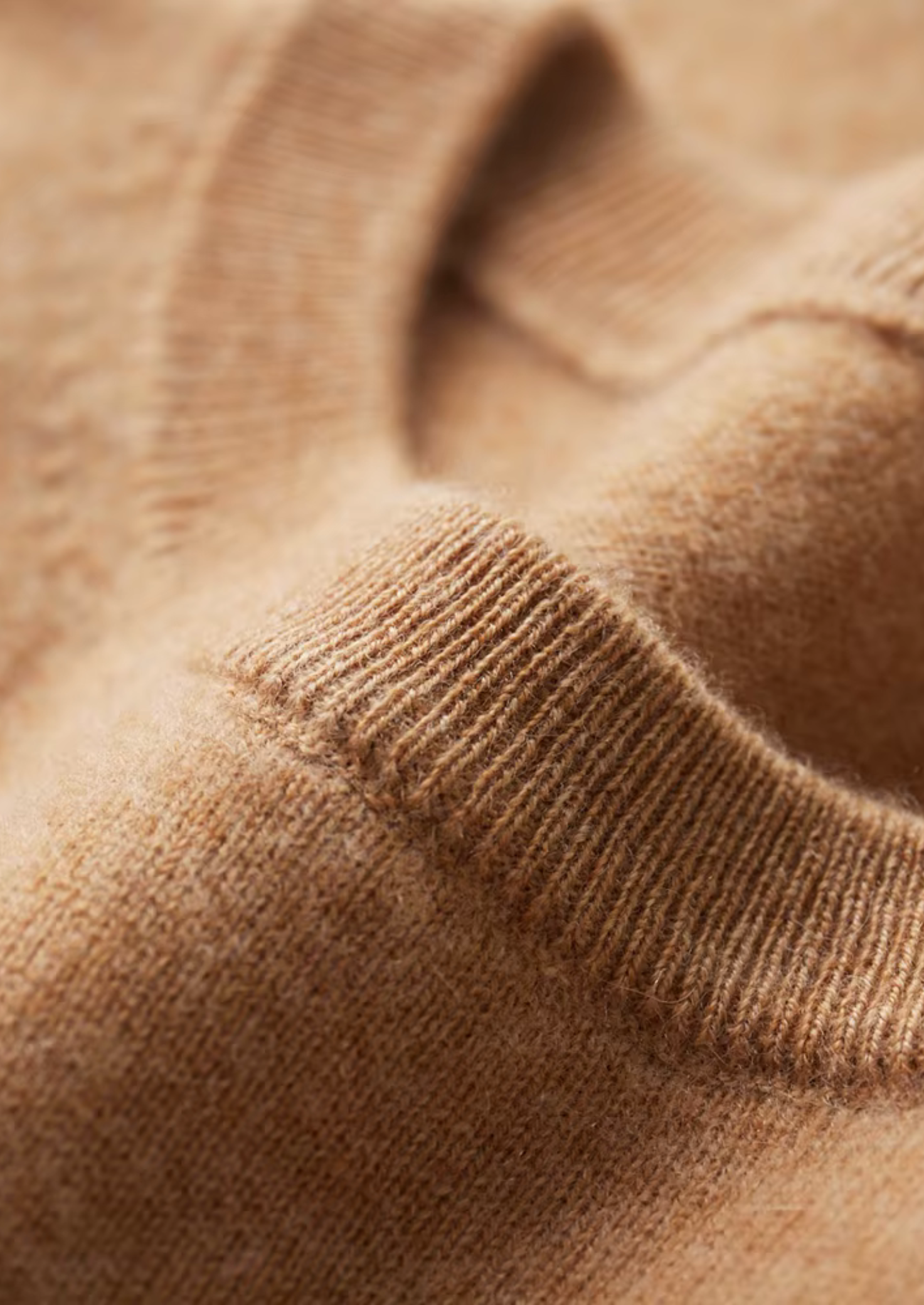 Cashmere Crewneck T-Shirt for Men and Women - Classic Style, Soft Fabric