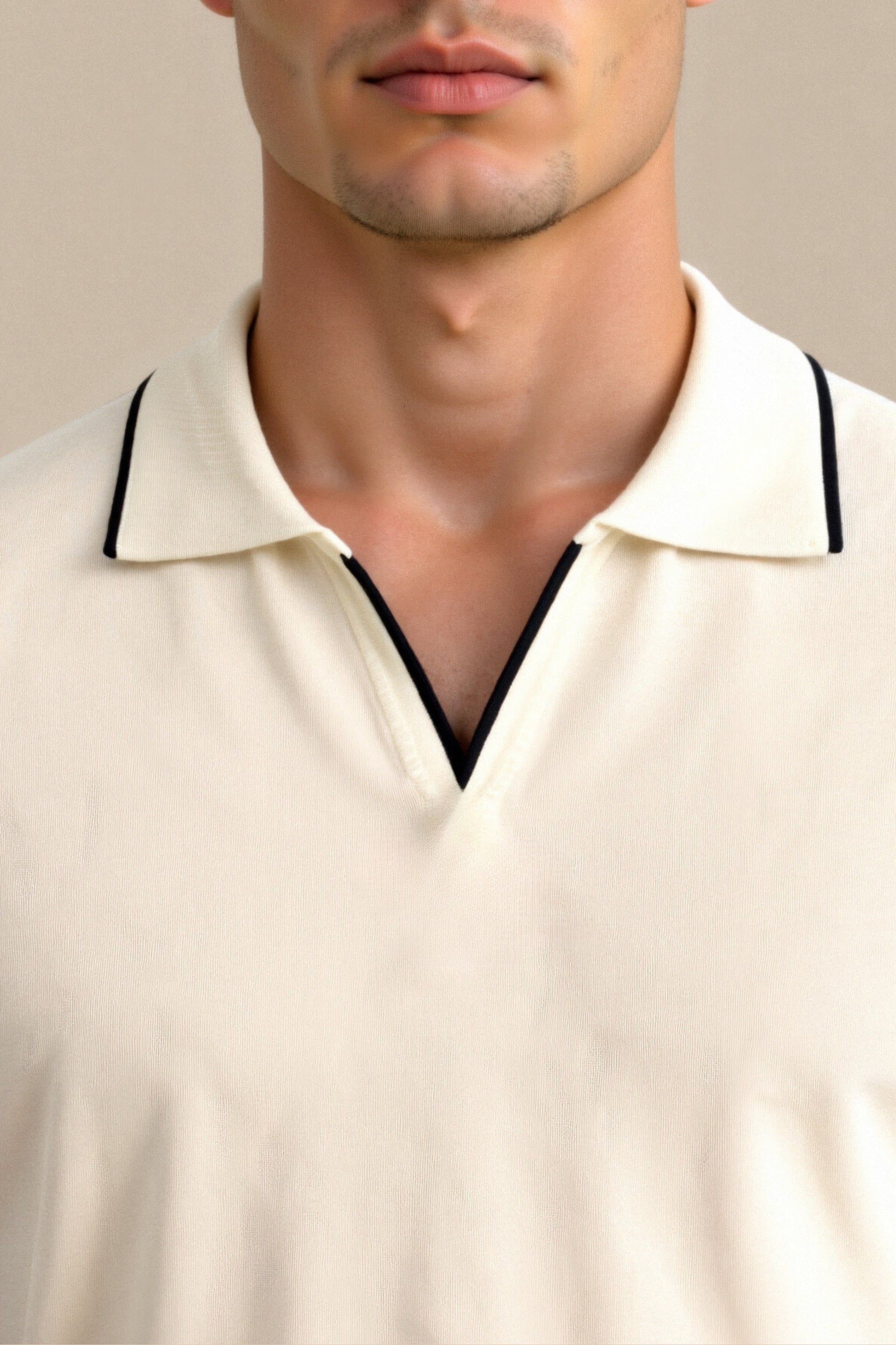 Contrast Slim Fit Polo Shirt - Lightweight Cotton Blend - Casual Wear
