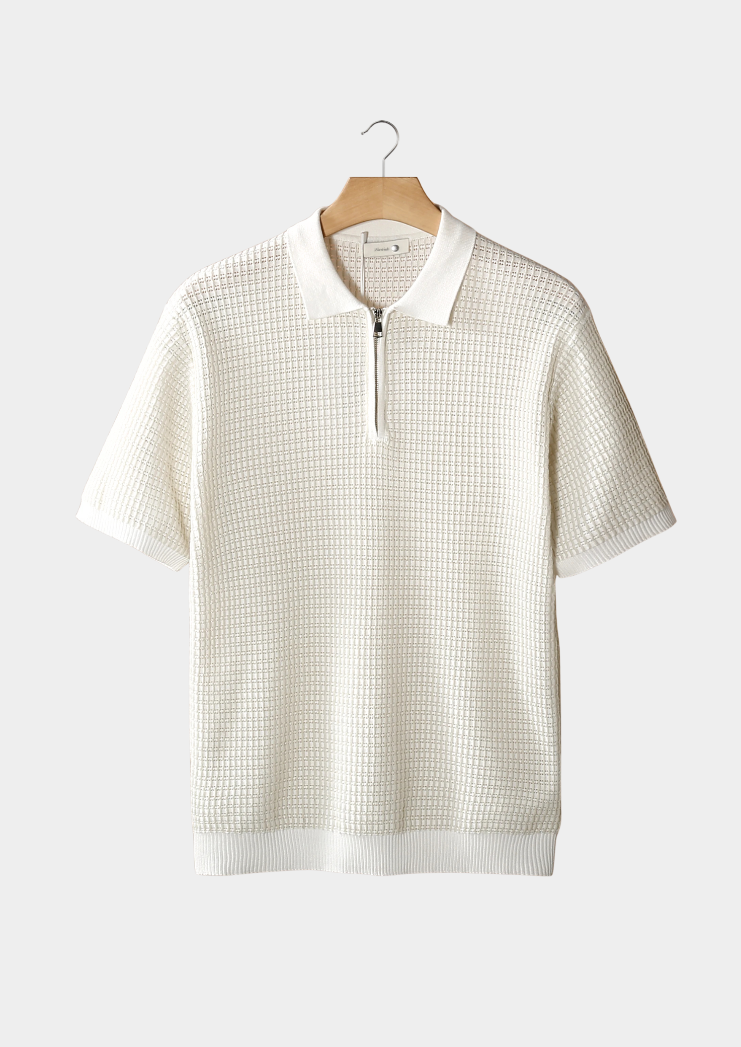 Geometric Textured Zipper Polo Shirt for Casual Wear and Outdoor Activities