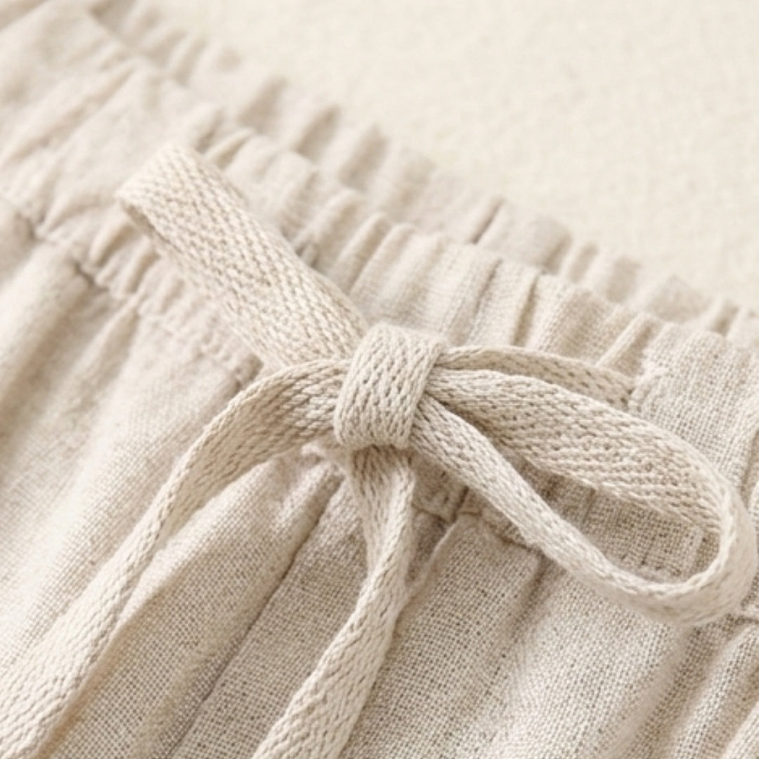 Linen Bedding Set - Soft, Breathable Fabric - Modern Minimalist Design - Queen Size