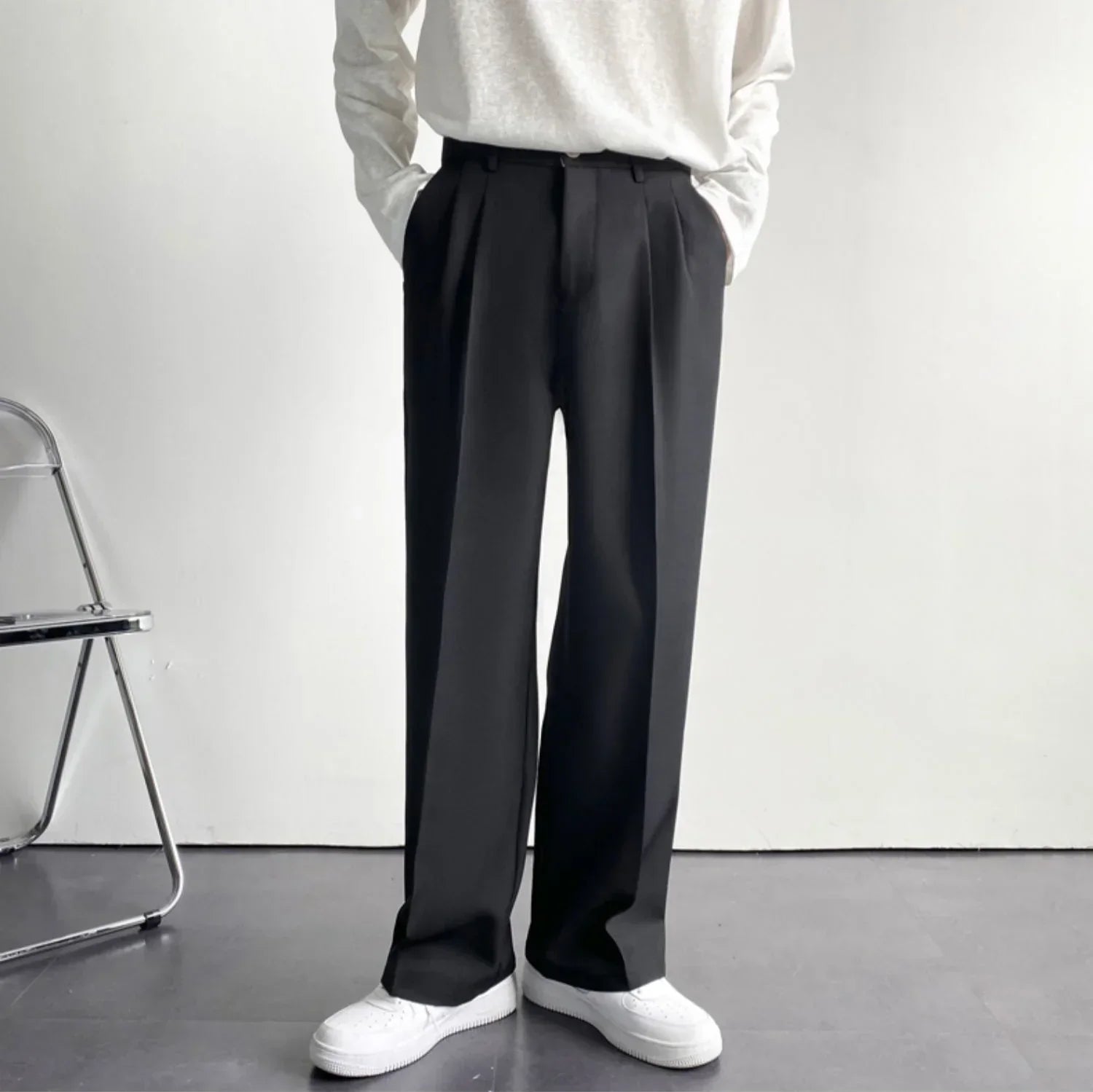Men's Casual Trousers - Lightweight Cotton - Slim Fit - Everyday Wear